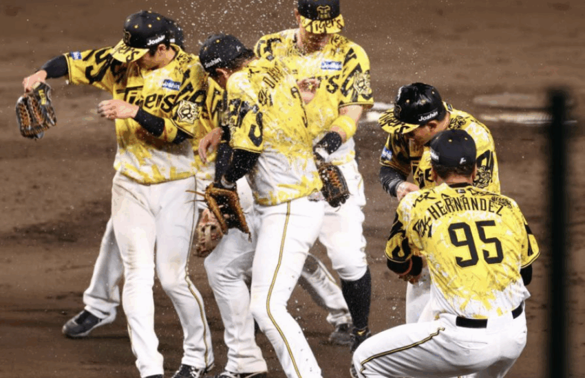 テル＆森下“アイブラック兄弟”が魅せた！24号Ｖ弾＆レーザービーム！！