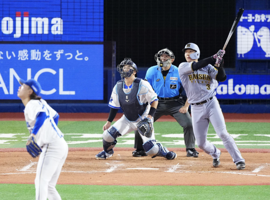 土壇場、9回2死から大山逆転2ランで劇的勝利!