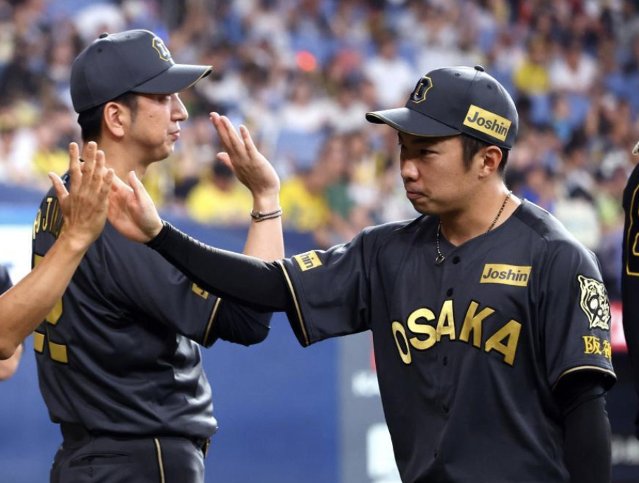 8回終盤の猛攻で一挙4点、連敗ストップ！